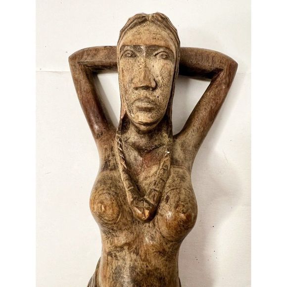 🎃SOLD🎃Nutcracker Unique Wooden Hand Carved Woman Legs - Picture 5 of 7